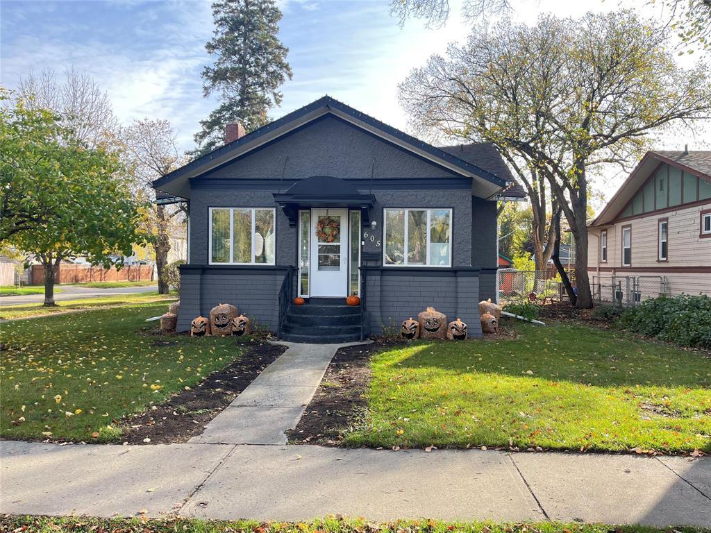605 14th Street, Brandon, Manitoba