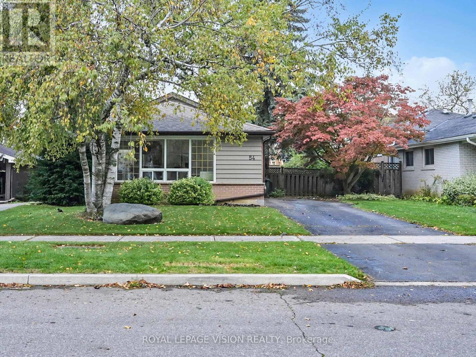 54 BLEDLOW MANOR DRIVE, Toronto, Ontario