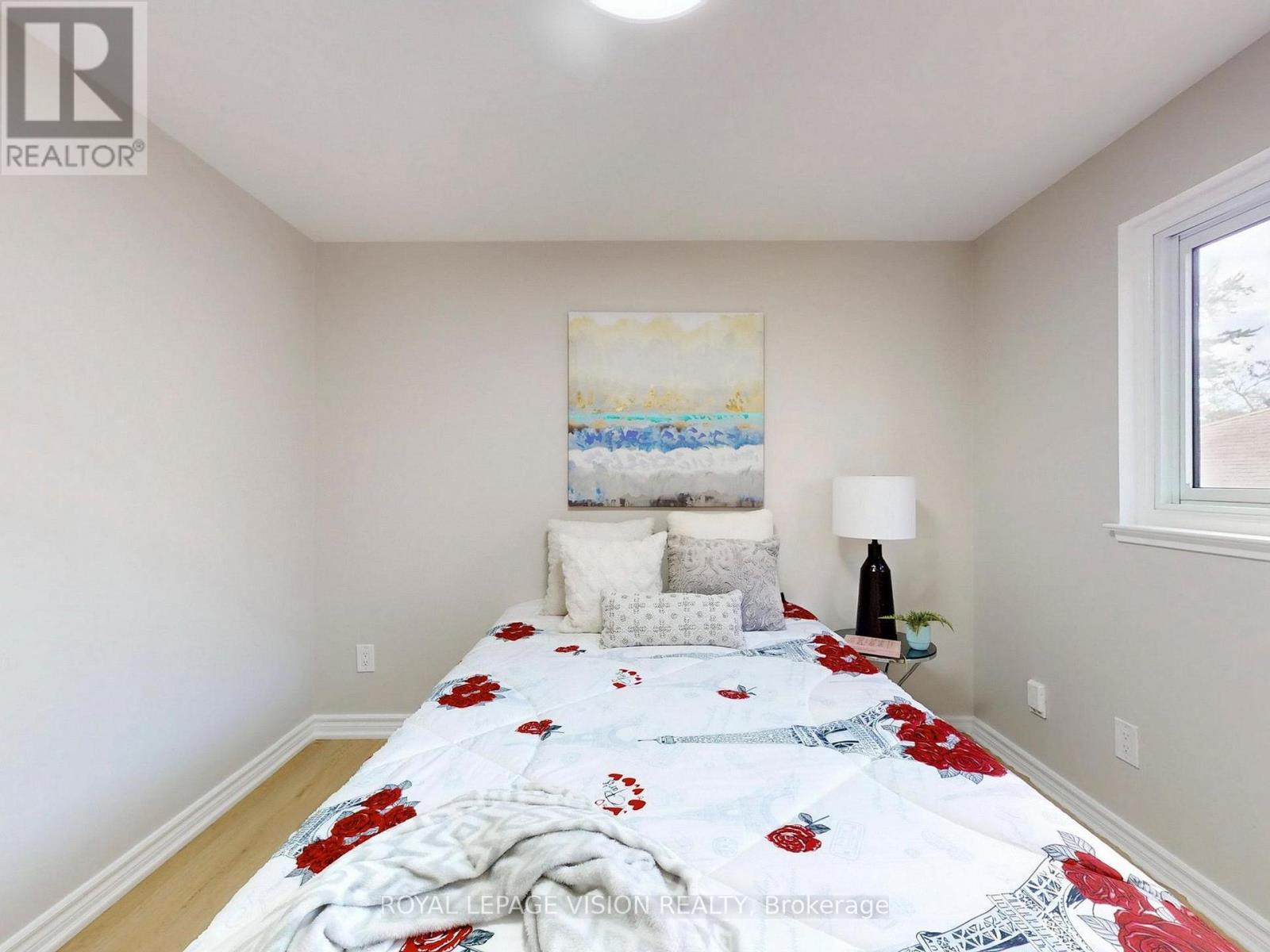 54 Bledlow Manor Drive, Toronto, Ontario  M1E 1B2 - Photo 24 - E12459507