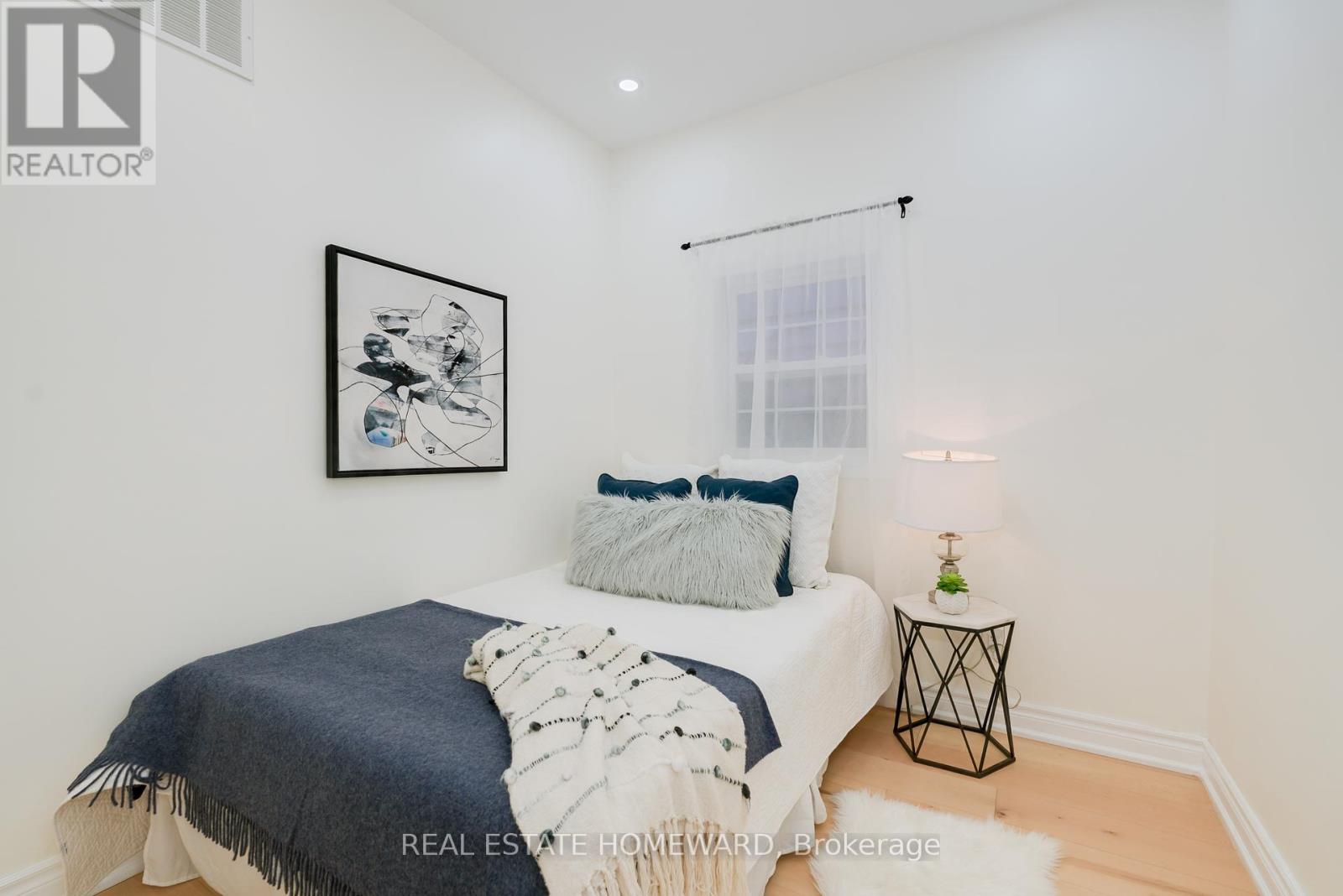173 Coxwell Avenue, Toronto, Ontario  M4L 3B4 - Photo 15 - E12459532