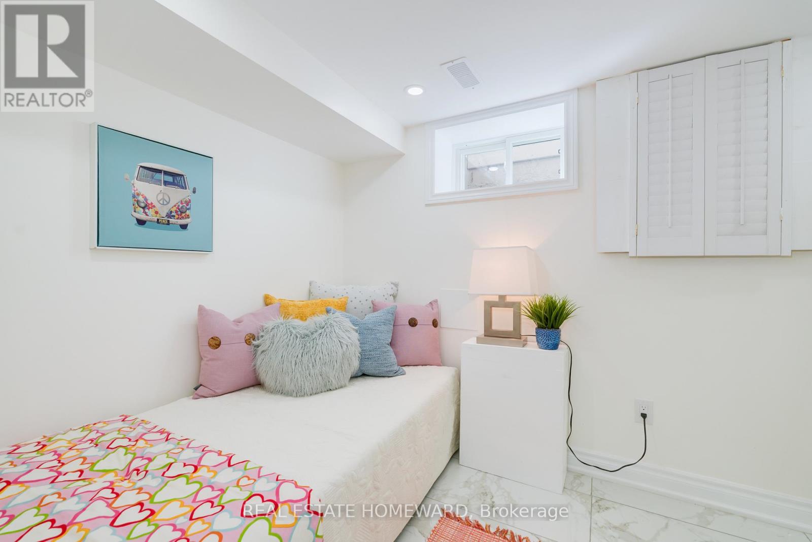 173 Coxwell Avenue, Toronto, Ontario  M4L 3B4 - Photo 20 - E12459532
