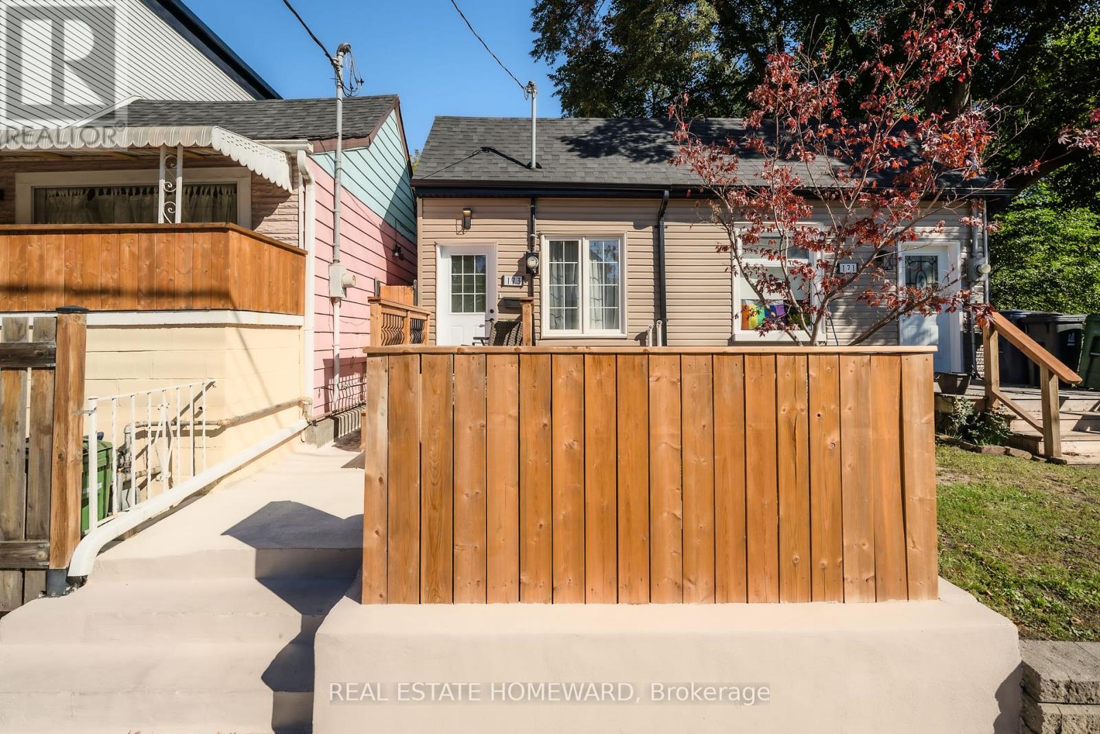 173 Coxwell Avenue, Toronto, Ontario  M4L 3B4 - Photo 4 - E12459532