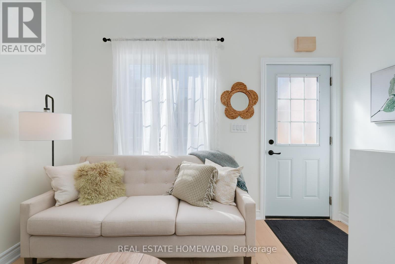 173 Coxwell Avenue, Toronto, Ontario  M4L 3B4 - Photo 5 - E12459532