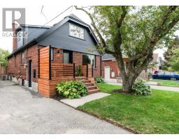 10 Norlong Boulevard, Toronto (East York), Ca