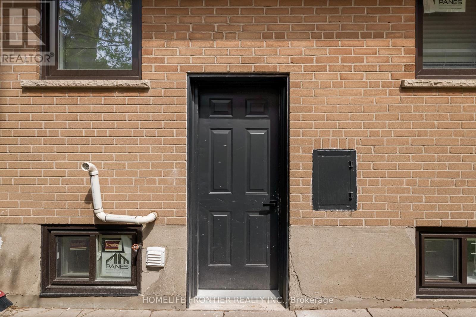 Lower - 6 Dalmeny Road, Markham, Ontario  L3T 1L9 - Photo 5 - N12459506