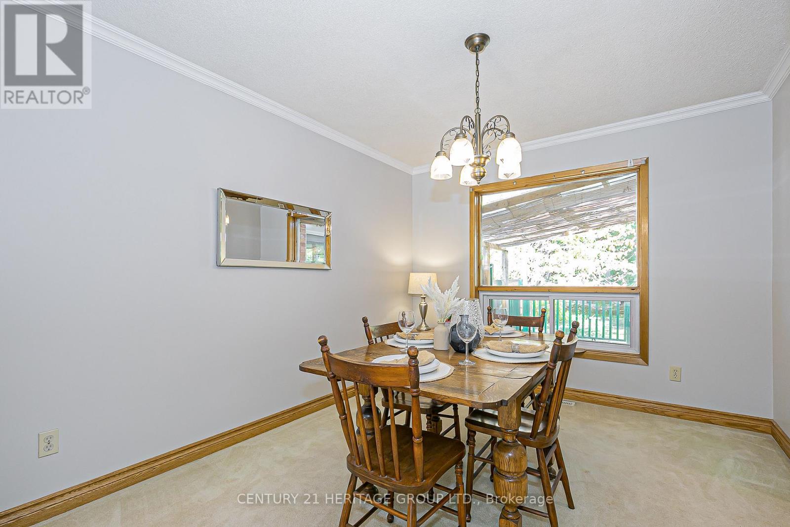 4 Beckett Avenue, East Gwillimbury, Ontario  L9N 1E6 - Photo 12 - N12459534