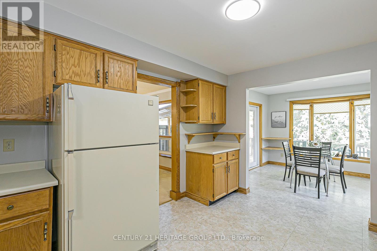 4 Beckett Avenue, East Gwillimbury, Ontario  L9N 1E6 - Photo 15 - N12459534