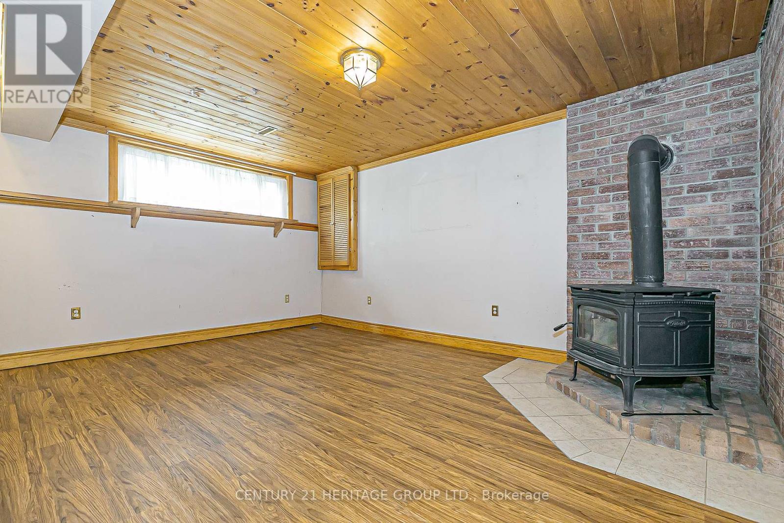 4 Beckett Avenue, East Gwillimbury, Ontario  L9N 1E6 - Photo 31 - N12459534