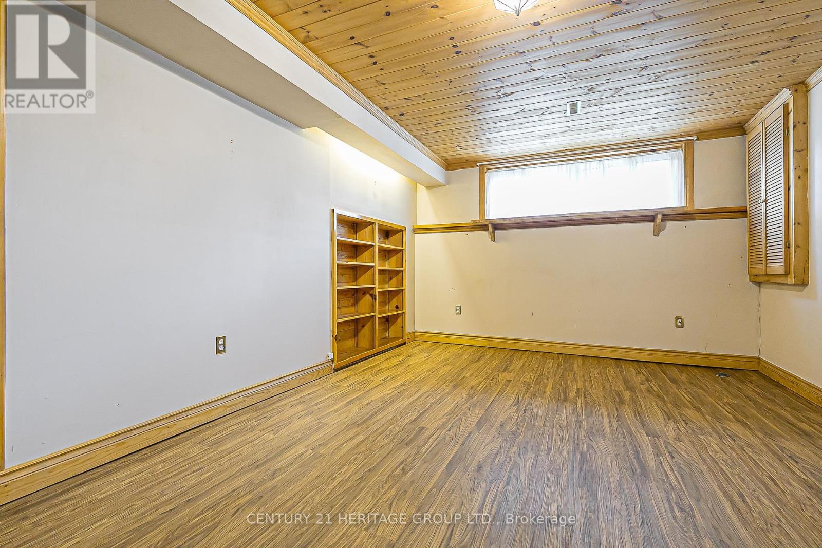 4 Beckett Avenue, East Gwillimbury, Ontario  L9N 1E6 - Photo 32 - N12459534