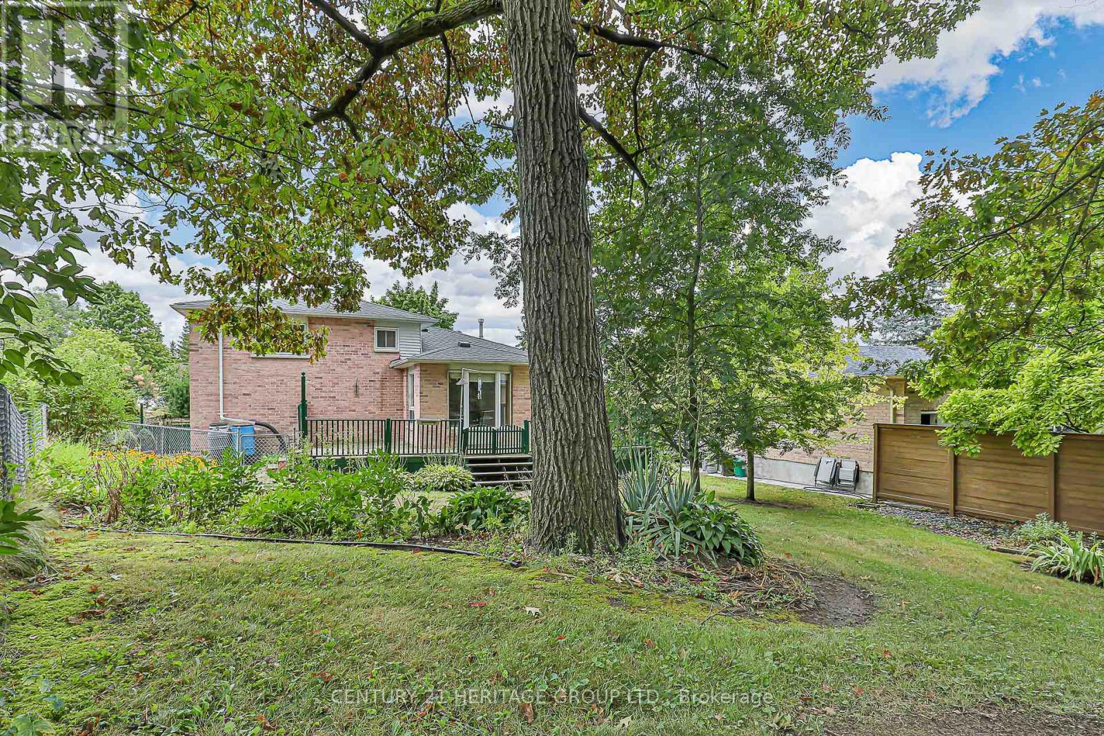 4 Beckett Avenue, East Gwillimbury, Ontario  L9N 1E6 - Photo 39 - N12459534