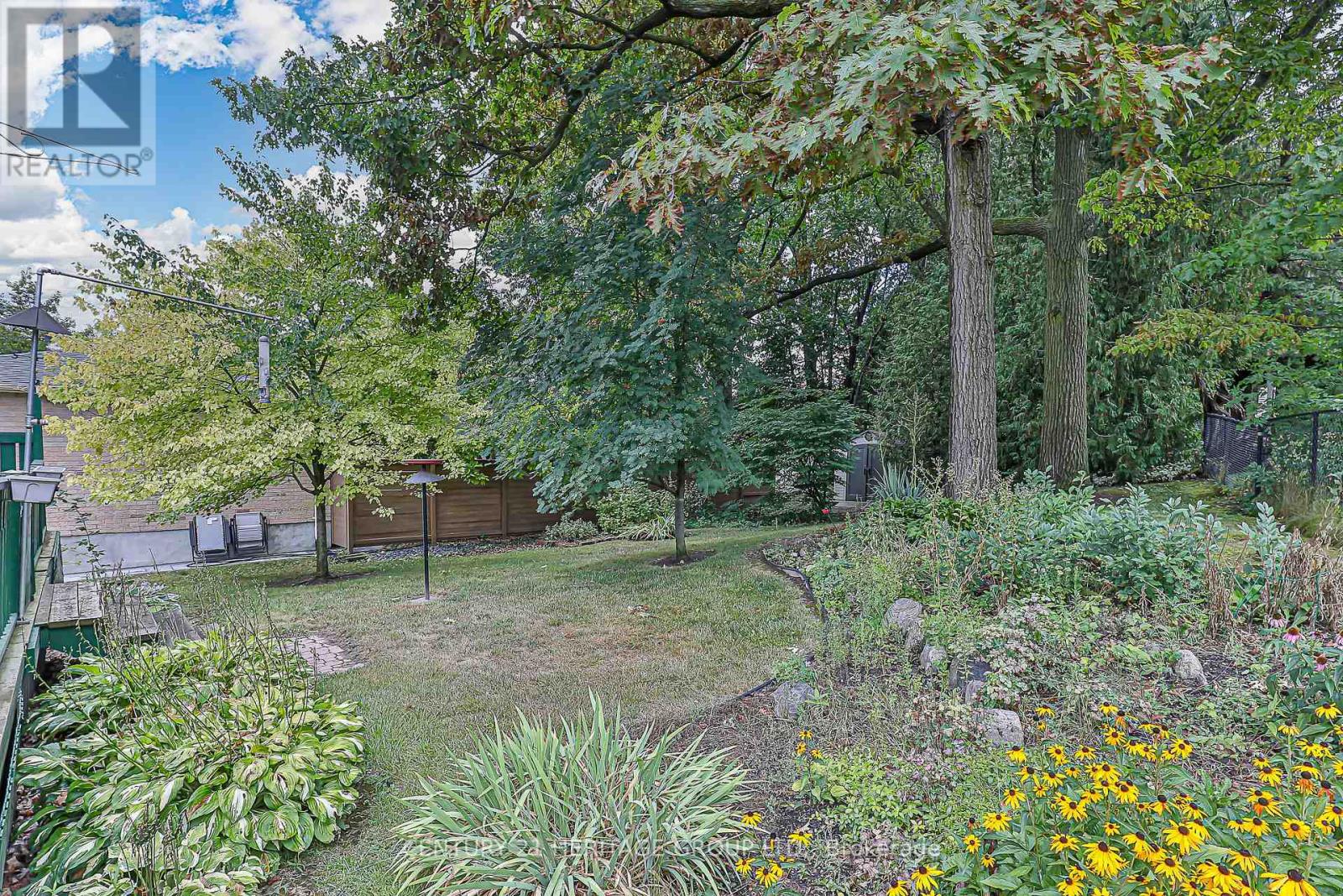 4 Beckett Avenue, East Gwillimbury, Ontario  L9N 1E6 - Photo 41 - N12459534