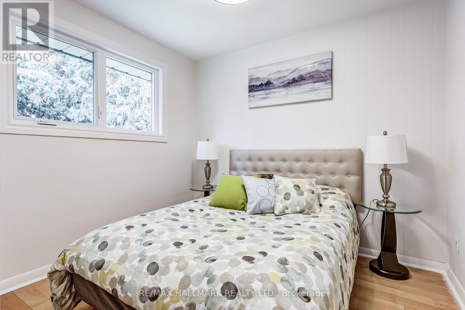 51 Aurora Heights Drive, Aurora, Ontario  L4G 2W6 - Photo 19 - N12459540