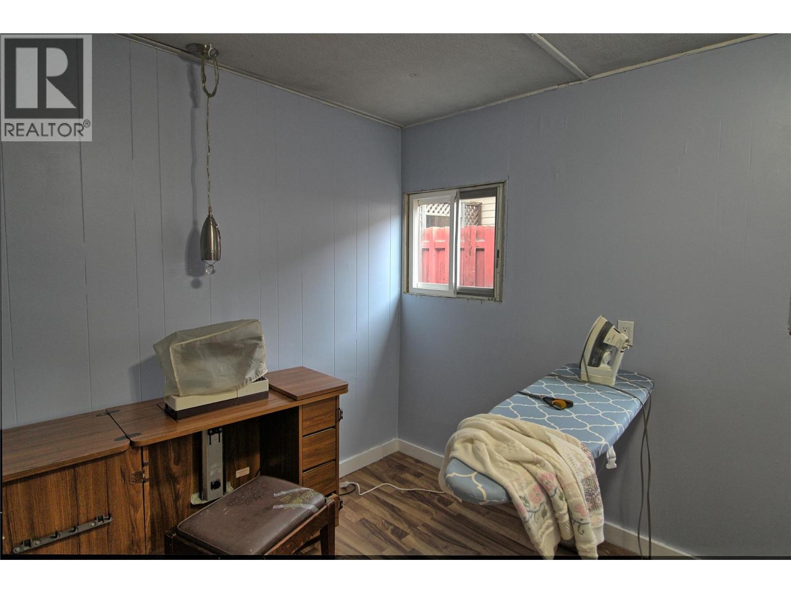 749 Klahanie Drive, Kamloops, British Columbia  V2C 5R1 - Photo 15 - 10352538