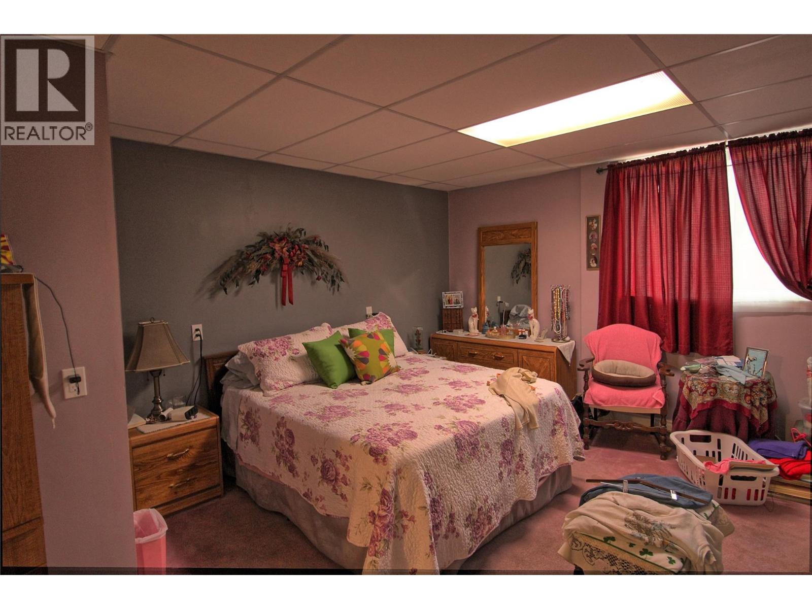 749 Klahanie Drive, Kamloops, British Columbia  V2C 5R1 - Photo 13 - 10352538