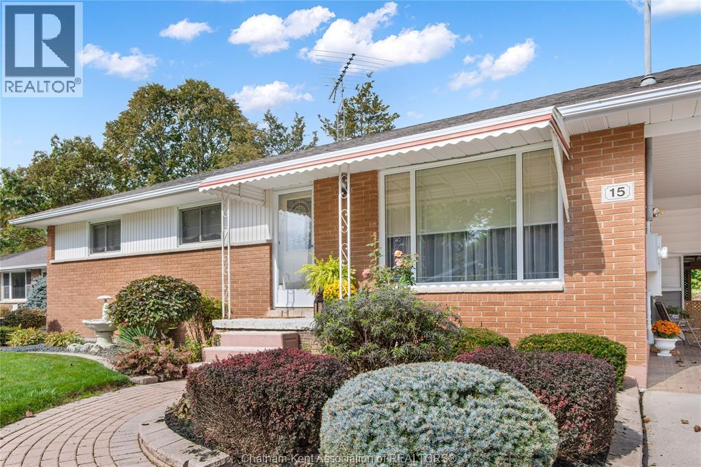 15 Anne Marie Drive, Chatham, Ontario  N7L 2E1 - Photo 3 - 25025931