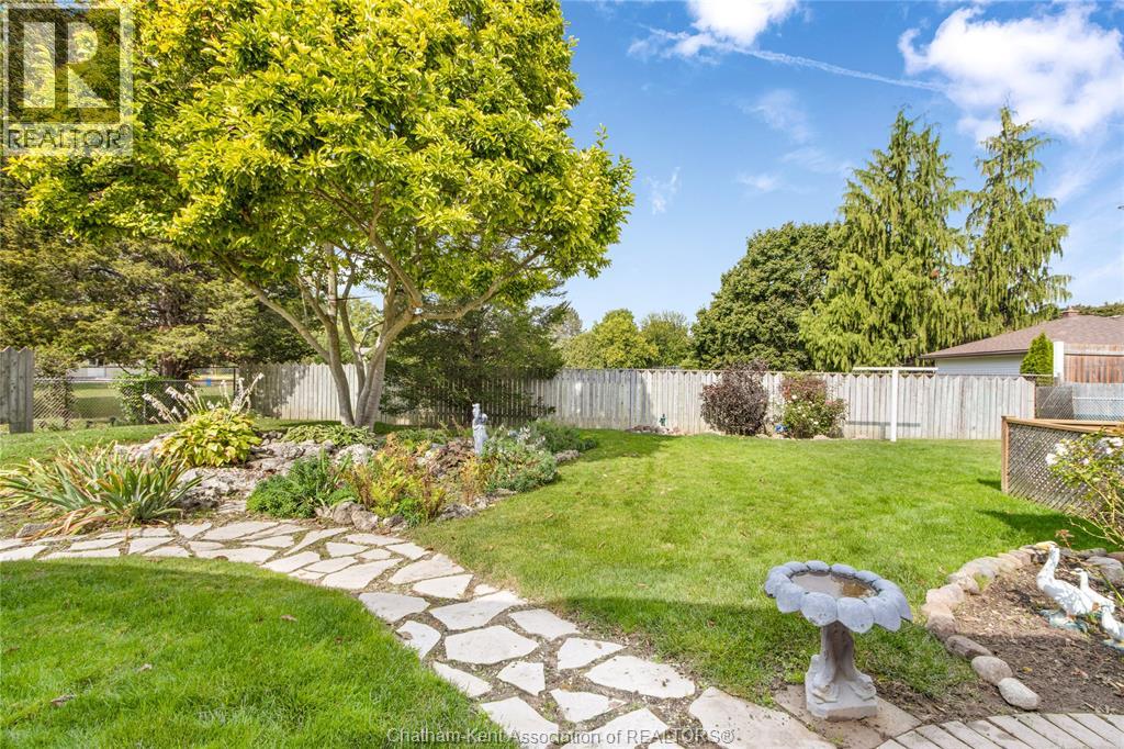 15 Anne Marie Drive, Chatham, Ontario  N7L 2E1 - Photo 38 - 25025931