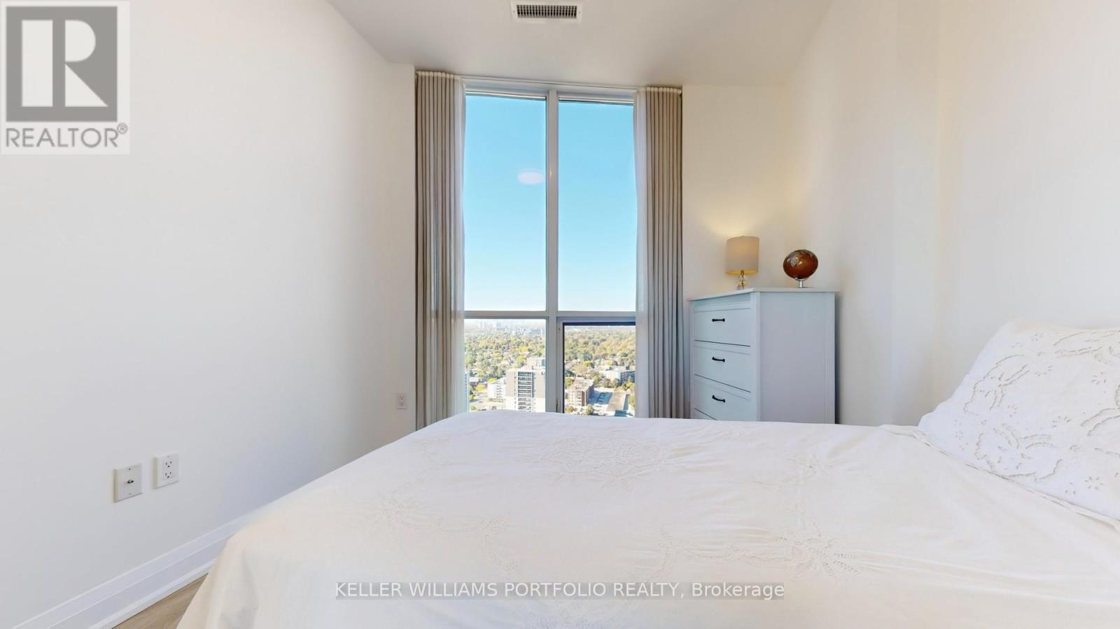 2804 - 9 Valhalla Inn Road, Toronto, Ontario  M9B 0B2 - Photo 15 - W12459495