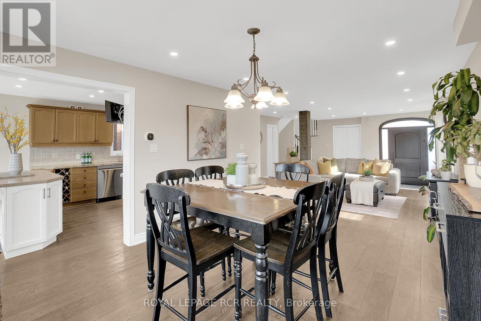 15 Jack Kenny Court, Caledon, Ontario  L7E 2M5 - Photo 14 - W12459501