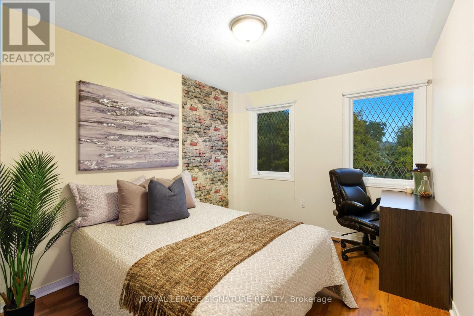 2993 Gulfstream Way, Mississauga, Ontario  L5N 6J8 - Photo 23 - W12459505