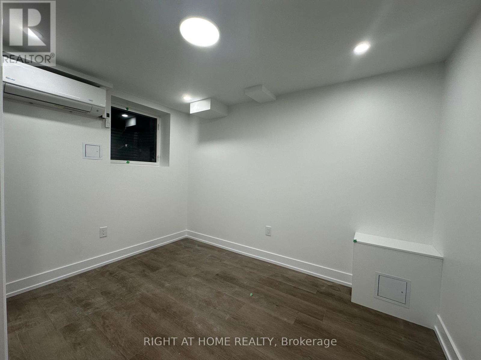 436 Boyd Lane, Milton, Ontario  L9E 1W6 - Photo 19 - W12459514