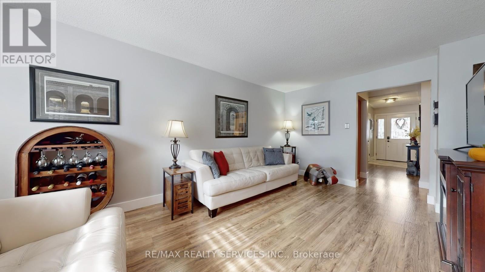 72 - 72 Carisbrooke Court, Brampton, Ontario  L6S 3K1 - Photo 12 - W12459523