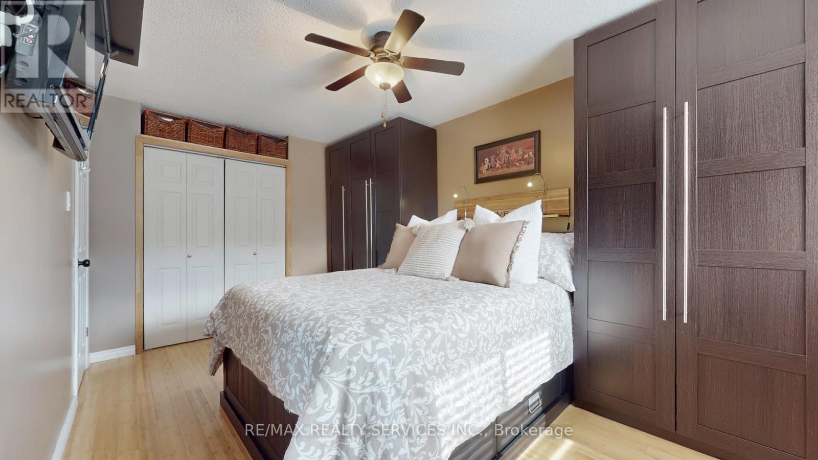 72 - 72 Carisbrooke Court, Brampton, Ontario  L6S 3K1 - Photo 22 - W12459523