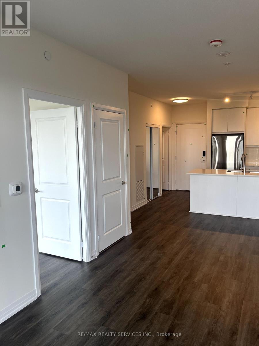 2708 - 15 Watergarden Drive, Mississauga, Ontario  L5R 0H4 - Photo 14 - W12459524