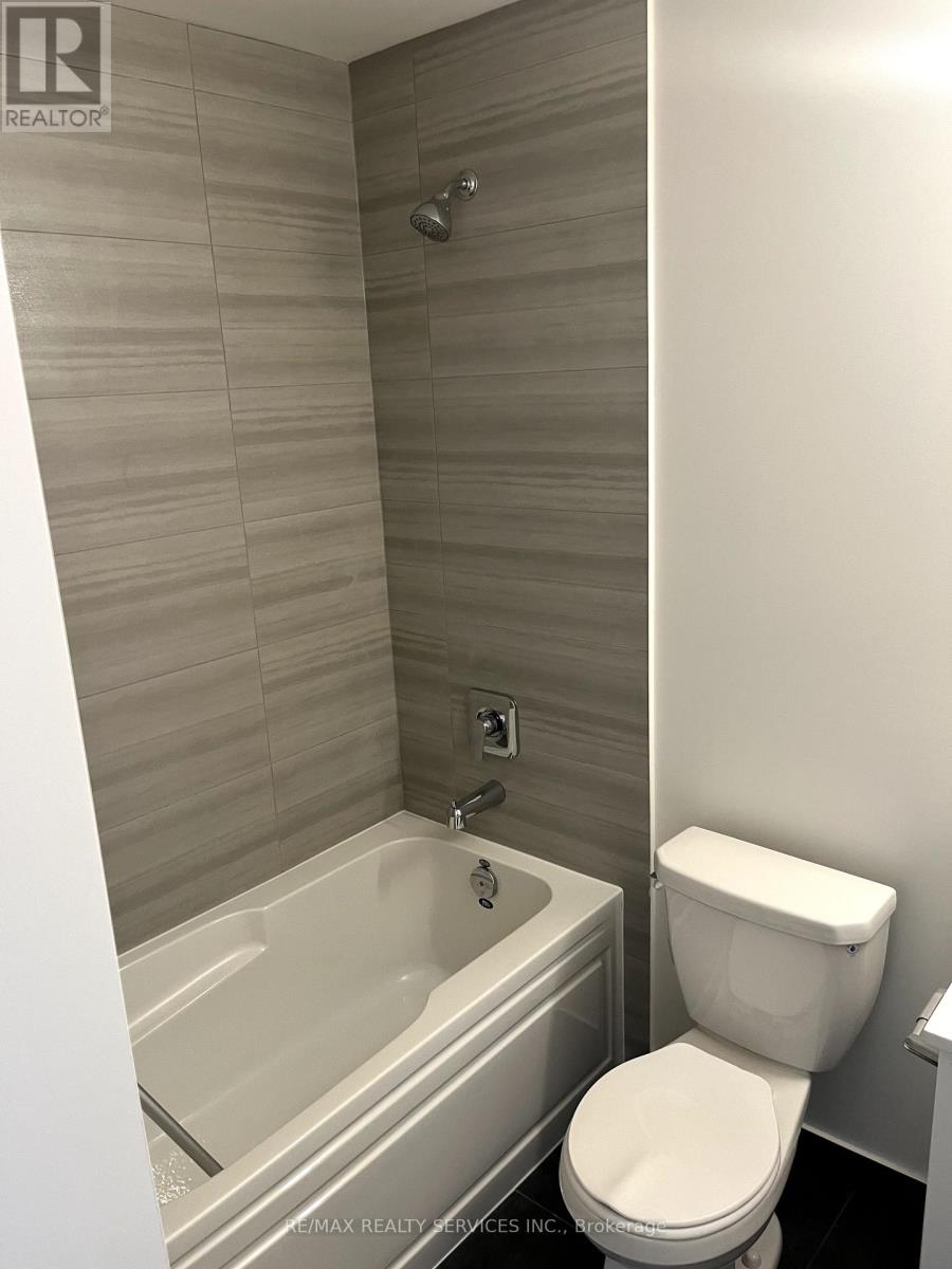 2708 - 15 Watergarden Drive, Mississauga, Ontario  L5R 0H4 - Photo 16 - W12459524