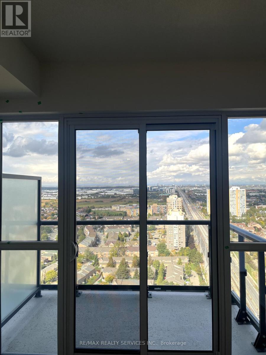 2708 - 15 Watergarden Drive, Mississauga, Ontario  L5R 0H4 - Photo 25 - W12459524