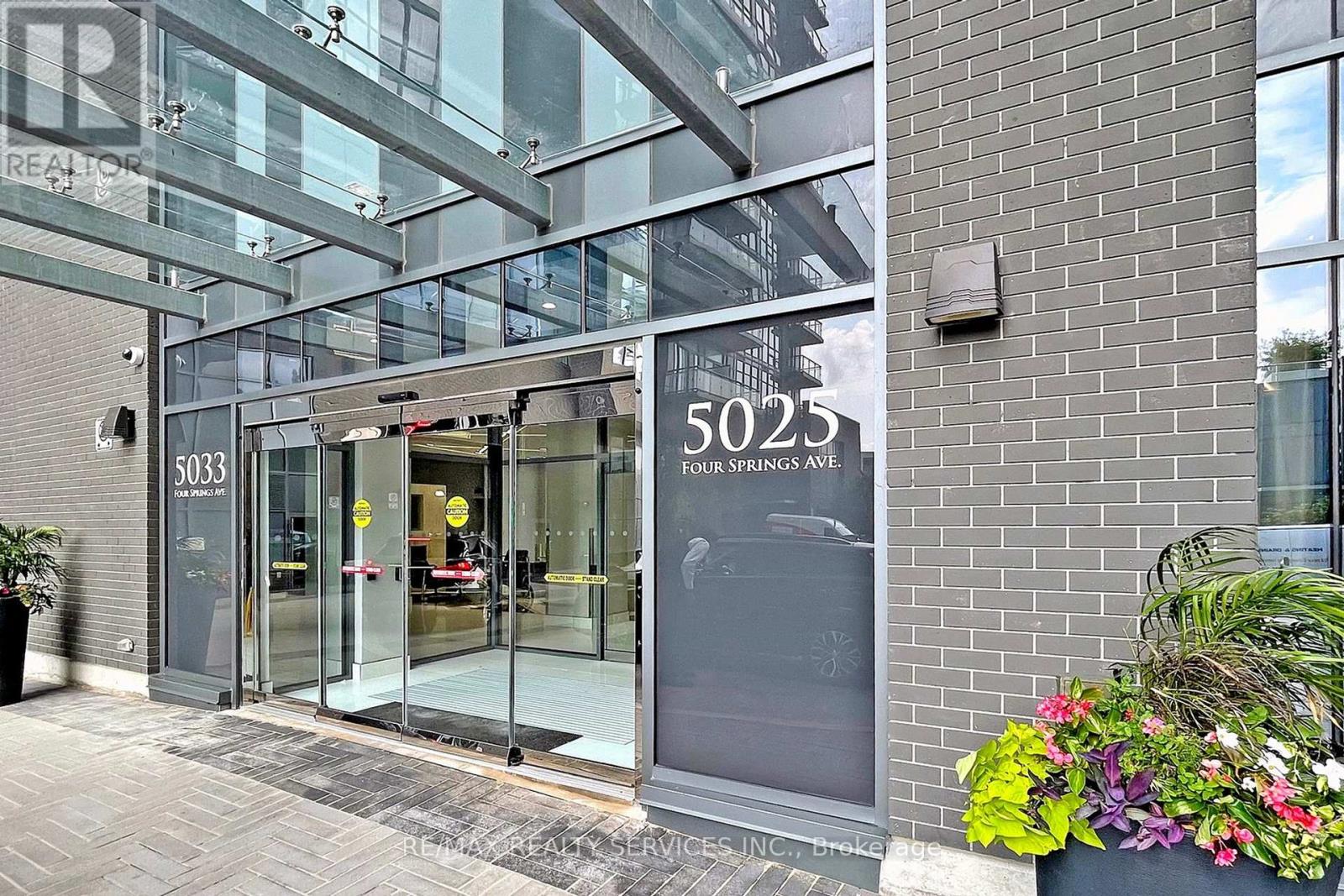 1806 - 5025 Four Springs Avenue, Mississauga, Ontario  L5R 0G5 - Photo 4 - W12459526