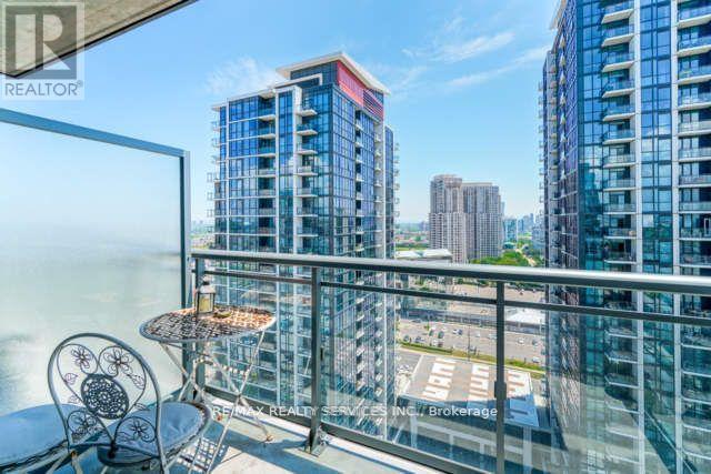 1806 - 5025 Four Springs Avenue, Mississauga, Ontario  L5R 0G5 - Photo 9 - W12459526