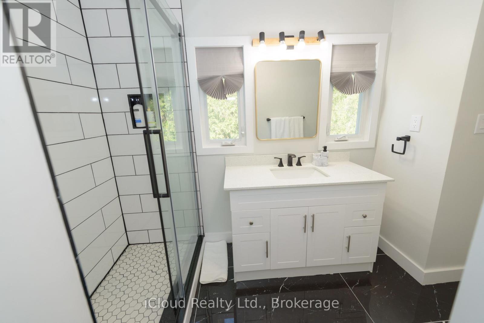 245 2nd Avenue E, Owen Sound, Ontario  N4K 2E8 - Photo 19 - X12459497