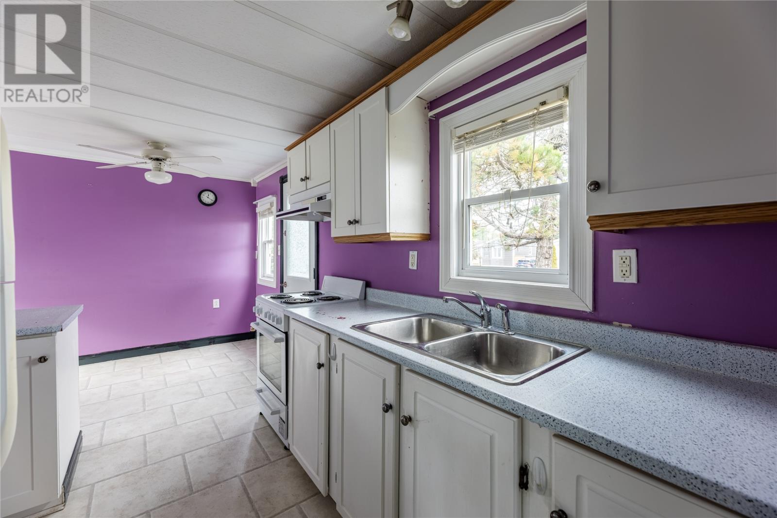 113 Hussey Drive, St. John's, Newfoundland & Labrador  A1A 4Z5 - Photo 3 - 1291458