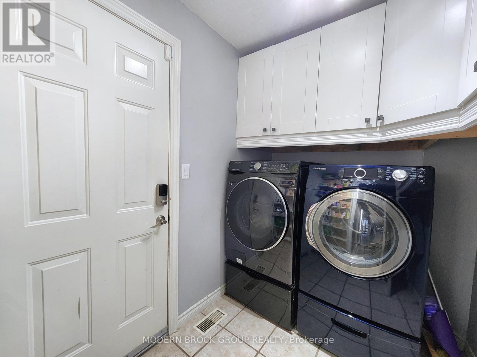 1295 Cuthbertson Avenue, Brockville, Ontario  K6V 6Y2 - Photo 18 - X12459405