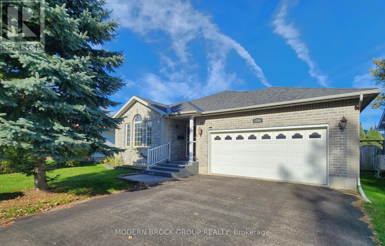 1295 CUTHBERTSON AVENUE, Brockville, Ontario