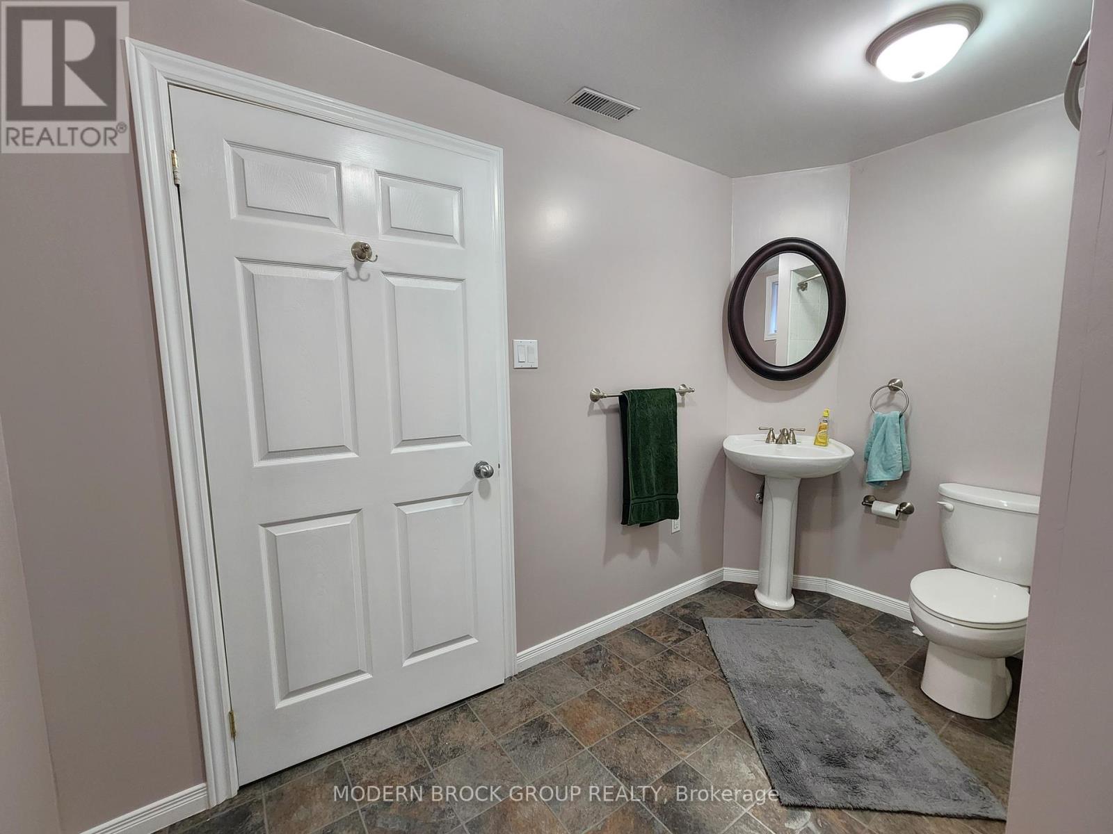 1295 Cuthbertson Avenue, Brockville, Ontario  K6V 6Y2 - Photo 30 - X12459405