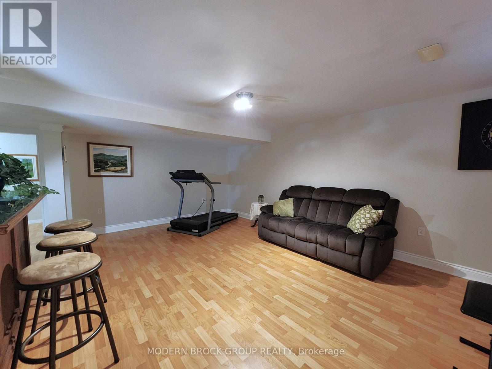 1295 Cuthbertson Avenue, Brockville, Ontario  K6V 6Y2 - Photo 28 - X12459405