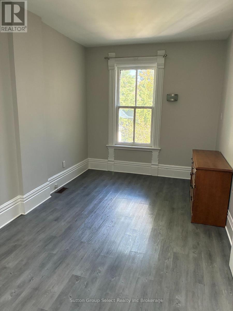 60 Wellington Street N, Woodstock, Ontario  N4S 6P5 - Photo 30 - X12449343