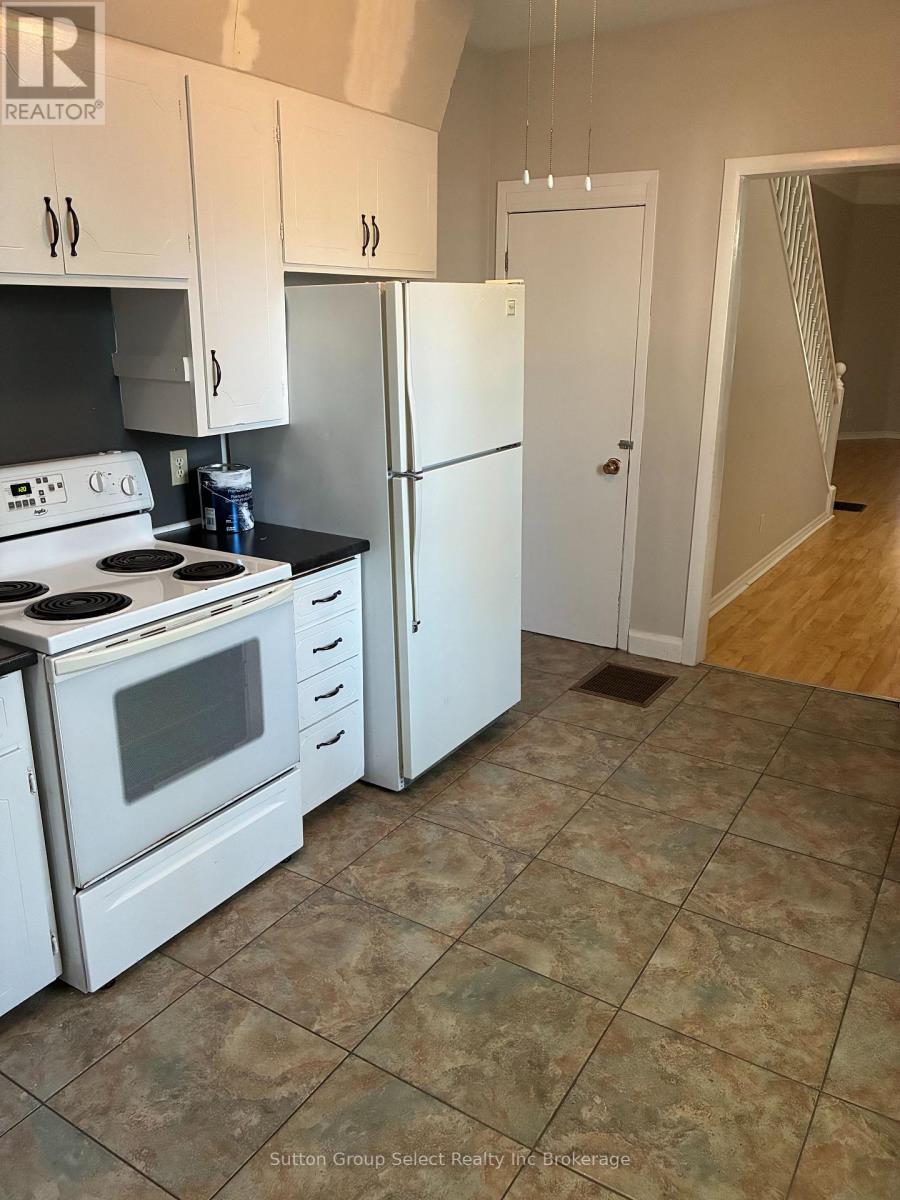 60 Wellington Street N, Woodstock, Ontario  N4S 6P5 - Photo 33 - X12449343