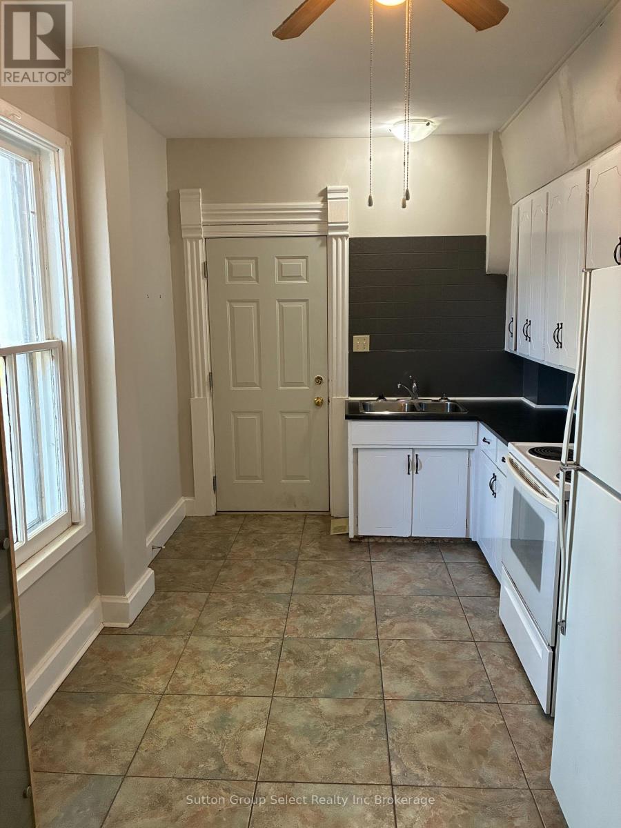 60 Wellington Street N, Woodstock, Ontario  N4S 6P5 - Photo 32 - X12449343