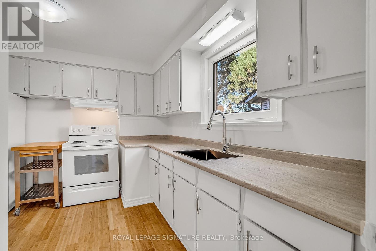 15 Tulane Crescent, Toronto, Ontario  M3A 2B9 - Photo 12 - C12459548