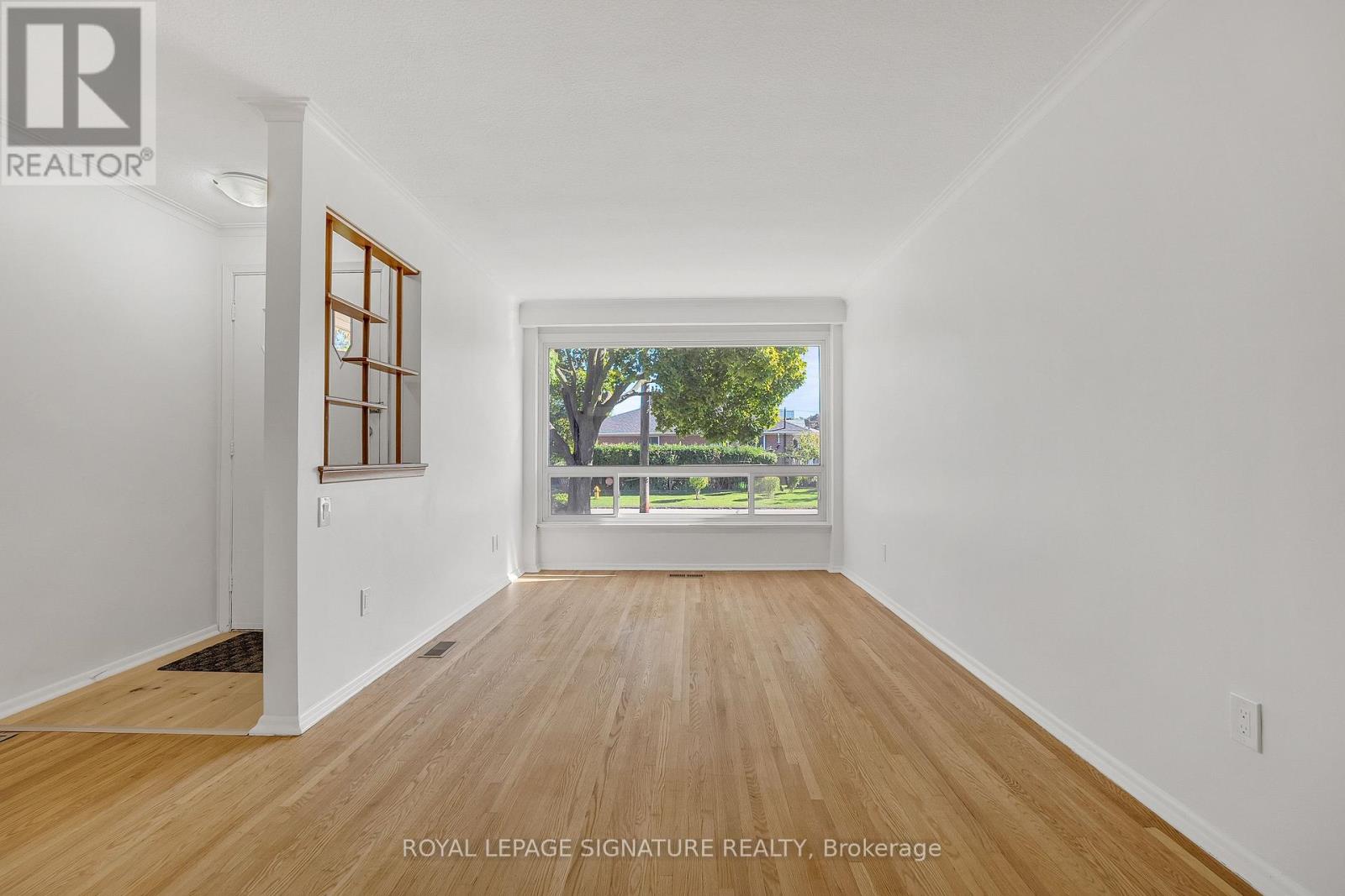15 Tulane Crescent, Toronto, Ontario  M3A 2B9 - Photo 4 - C12459548