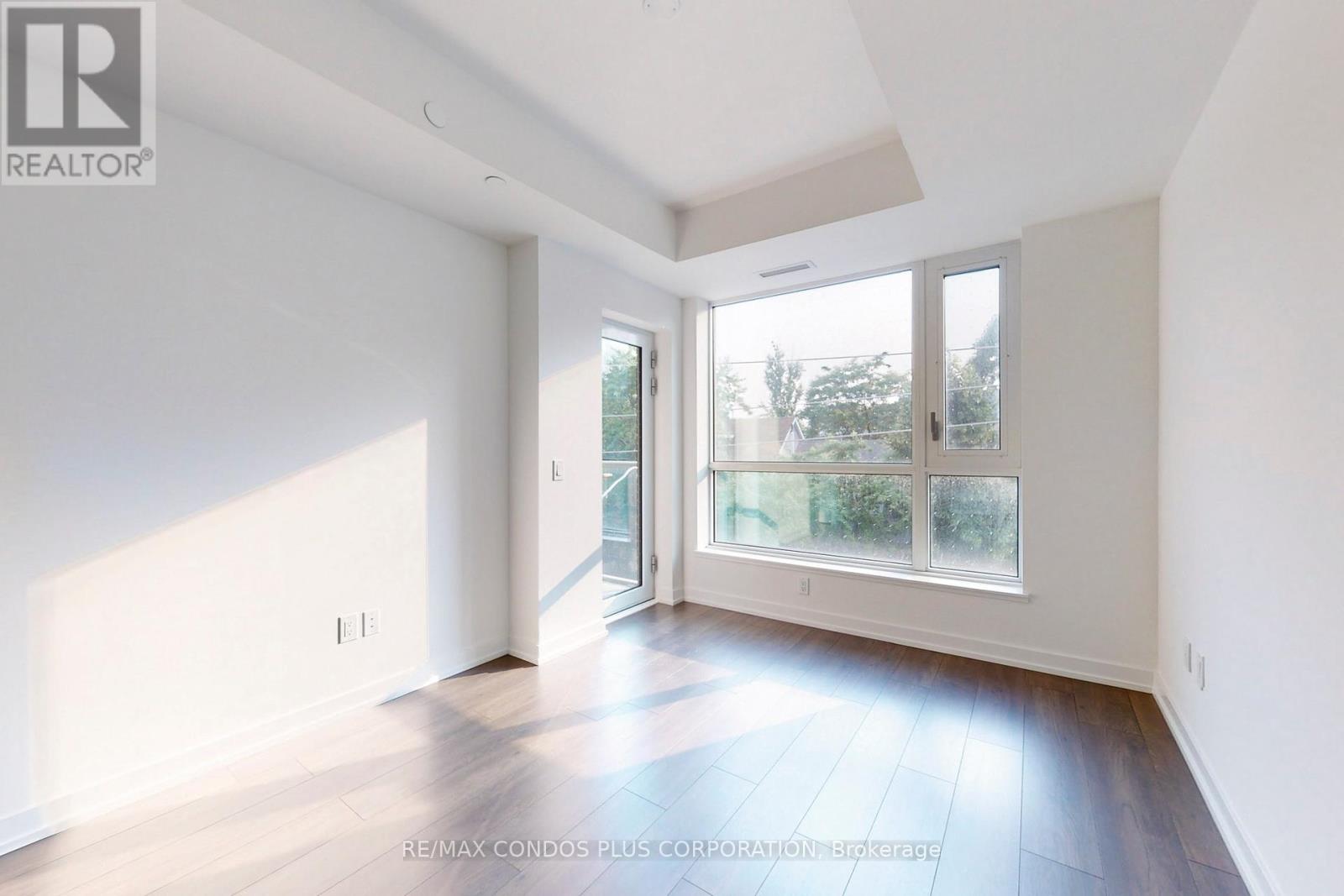 305 - 150 Logan Avenue, Toronto, Ontario  M4M 0E4 - Photo 10 - E12459553
