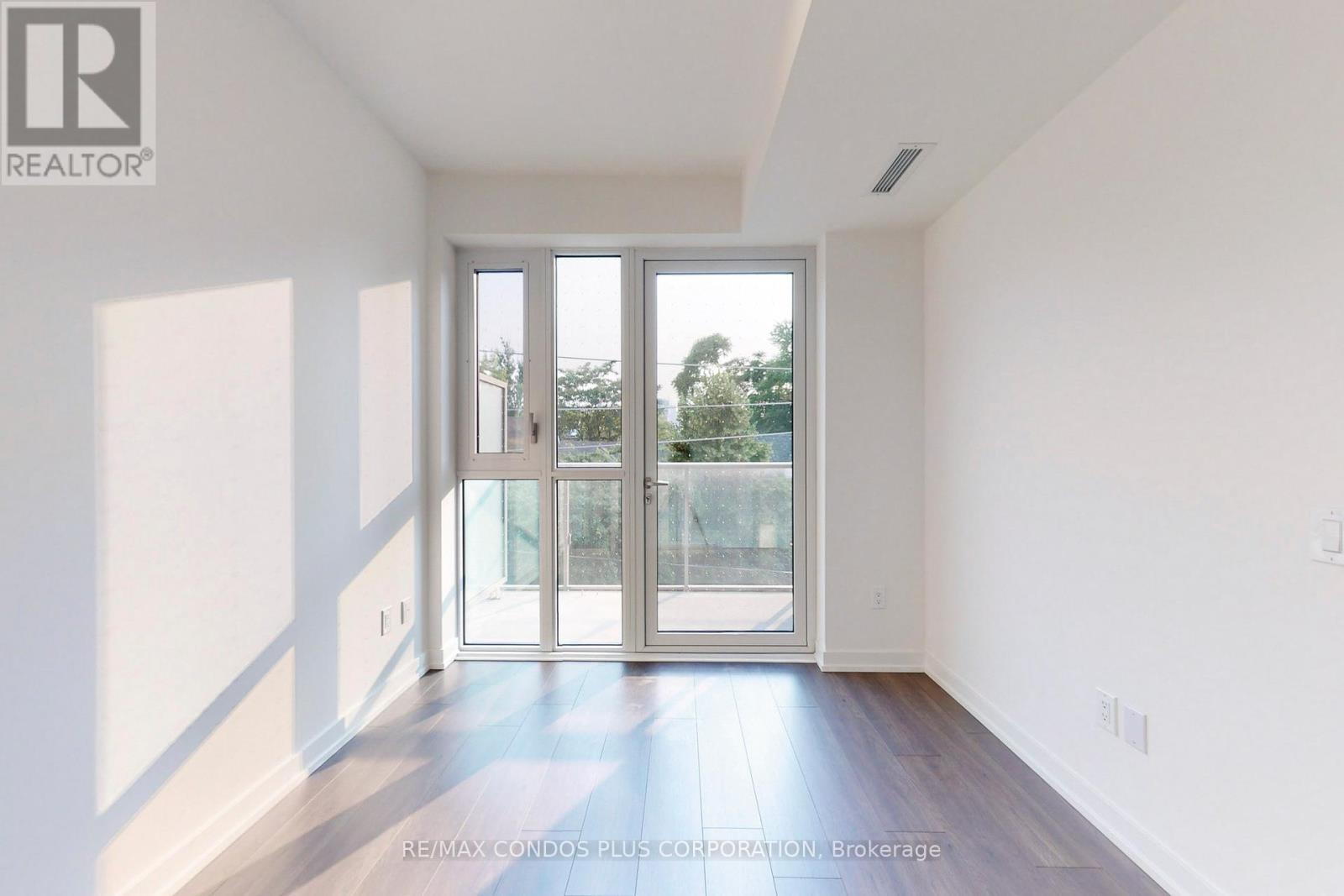 305 - 150 Logan Avenue, Toronto, Ontario  M4M 0E4 - Photo 22 - E12459553