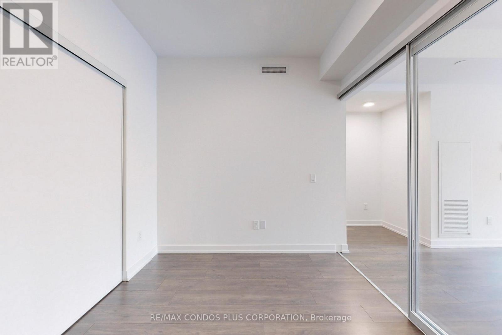 305 - 150 Logan Avenue, Toronto, Ontario  M4M 0E4 - Photo 30 - E12459553