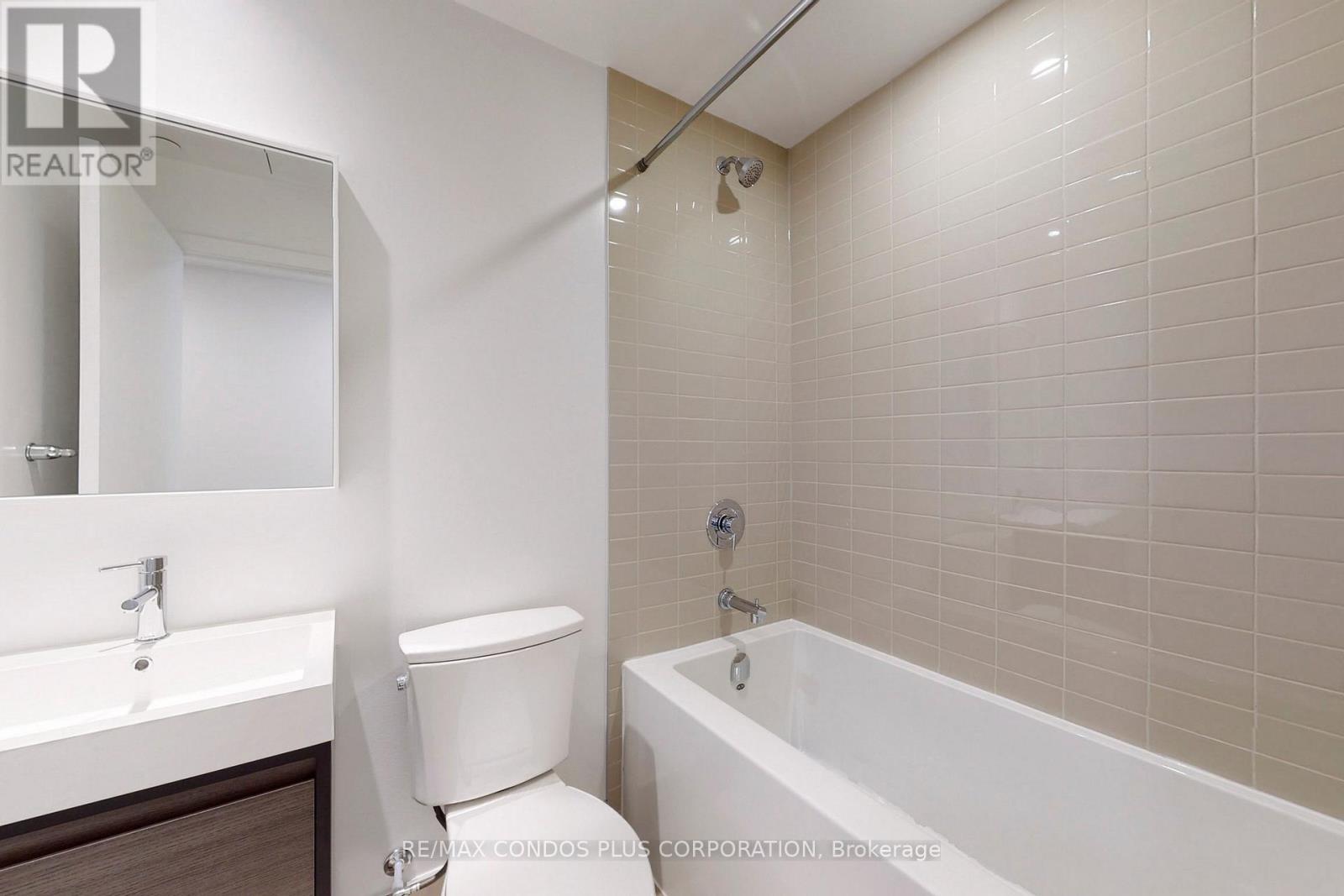 305 - 150 Logan Avenue, Toronto, Ontario  M4M 0E4 - Photo 31 - E12459553