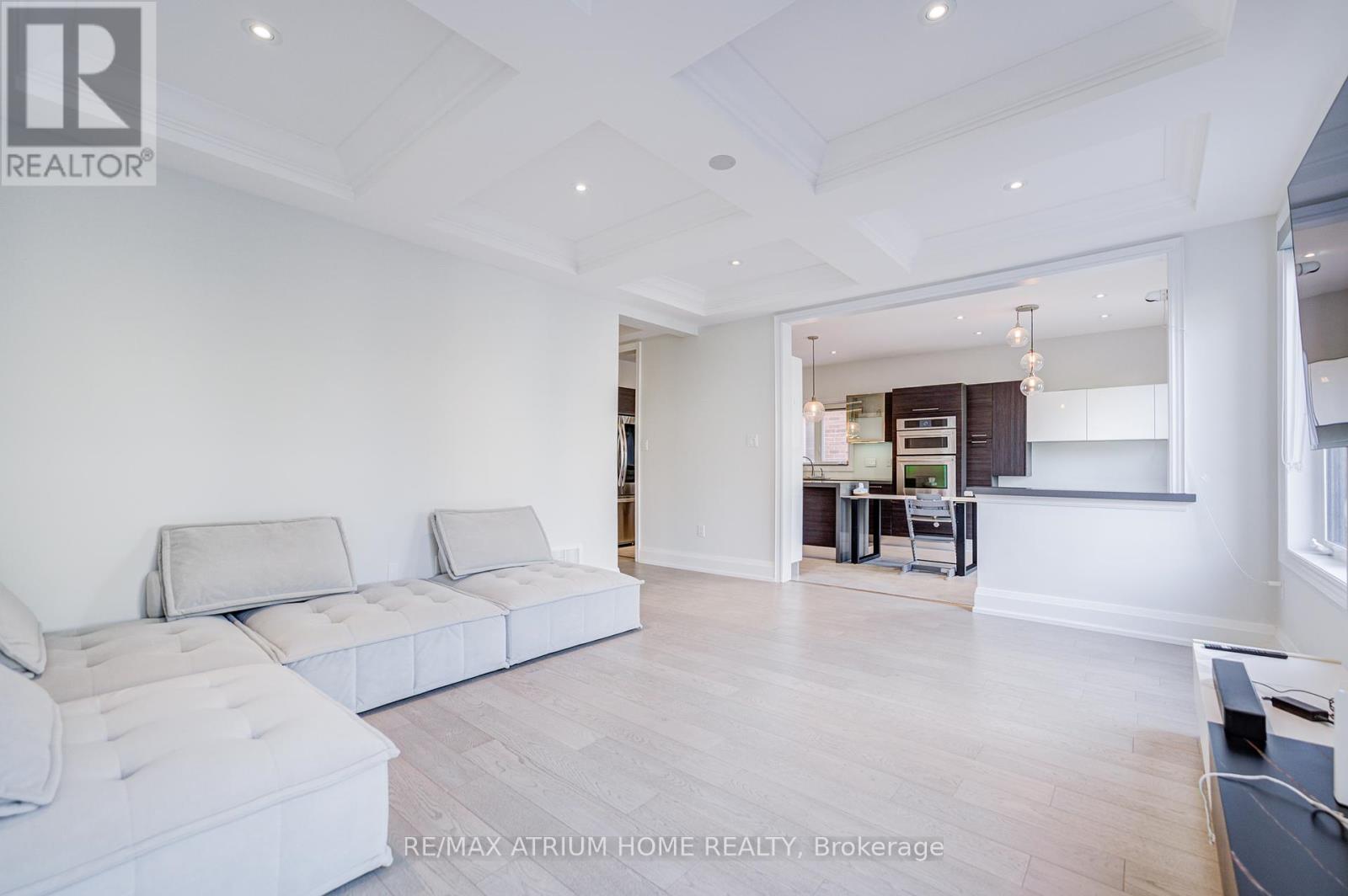 59 Gorman Avenue, Vaughan, Ontario  L4H 0Z6 - Photo 16 - N12459559