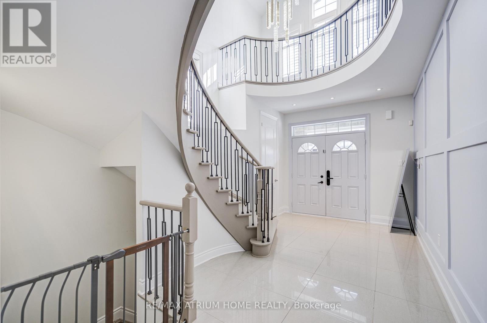 59 Gorman Avenue, Vaughan, Ontario  L4H 0Z6 - Photo 8 - N12459559