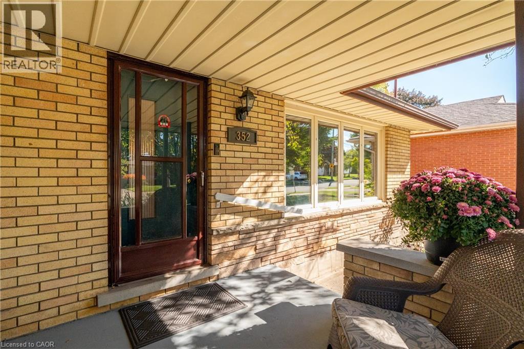 352 Vanier Drive, Kitchener, Ontario  N2C 1J9 - Photo 11 - 40778615