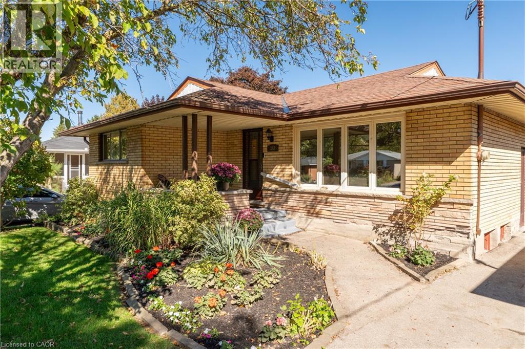 352 Vanier Drive, Kitchener, Ontario  N2C 1J9 - Photo 6 - 40778615